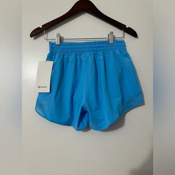 NWT Lululemon Hotty Hot High-Rise Lined Short 4” Kayak Blue size 2 - Picture 2 of 5